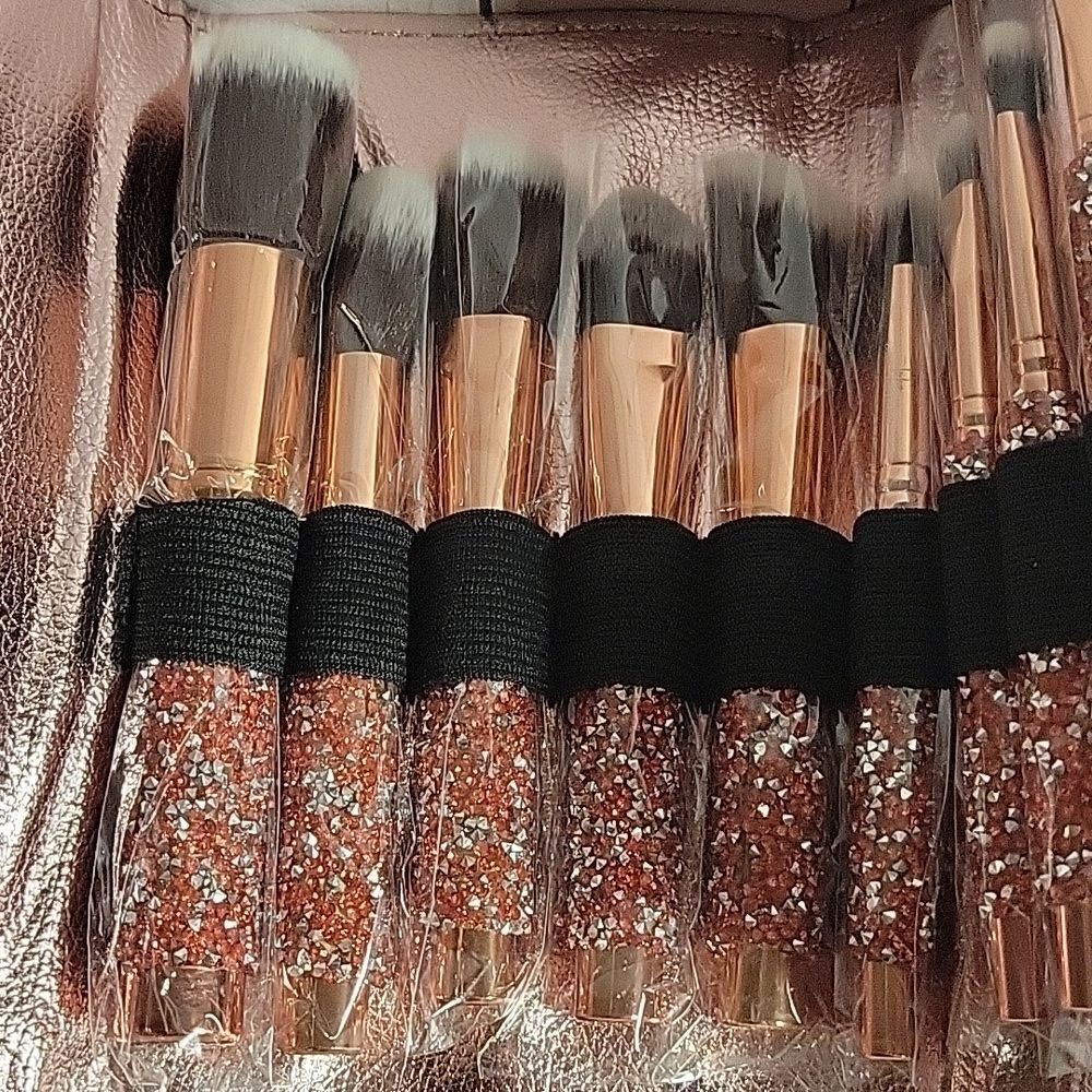Love + Happiness Glitter 10 Piece Brush Set With Case 🌈 new - Picture 3 of 6